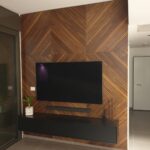 חיפוי עץ קיר טלוויזיה