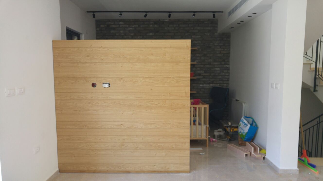 חיפוי עץ דק