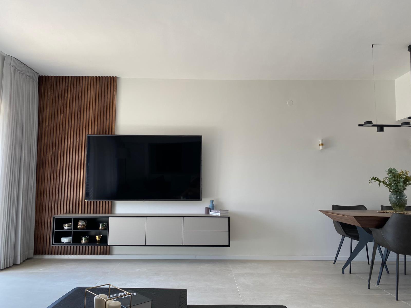 part-wood-cladding-tv wall