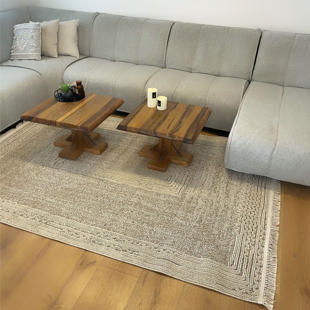 מהקיר לרצפה